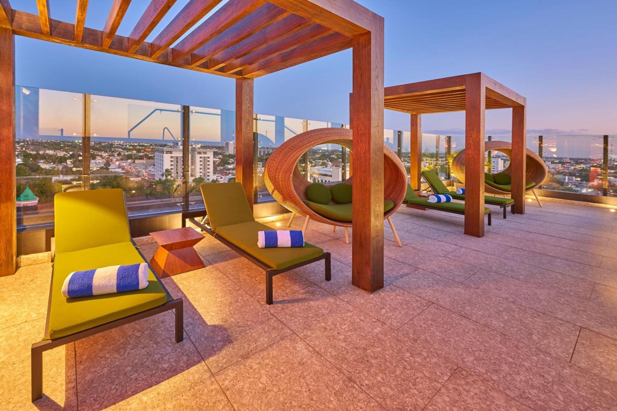 City Express Plus By Marriott Merida Exterior photo